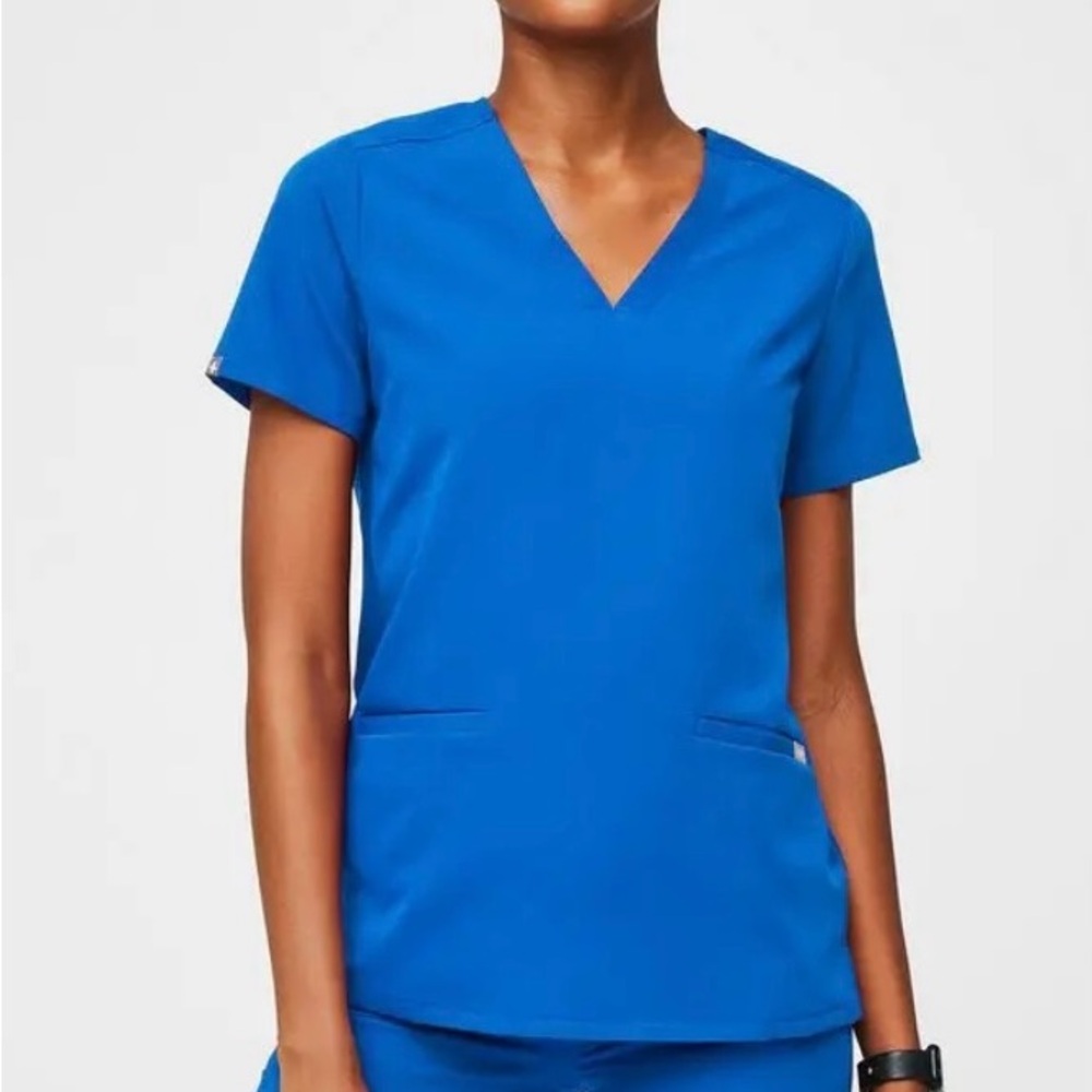 Figs royal blue casma 3 pocket top